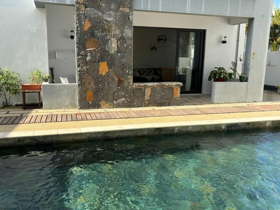 Charmant T4 Avec Vue Piscine Гранд Байе Екстериор снимка
